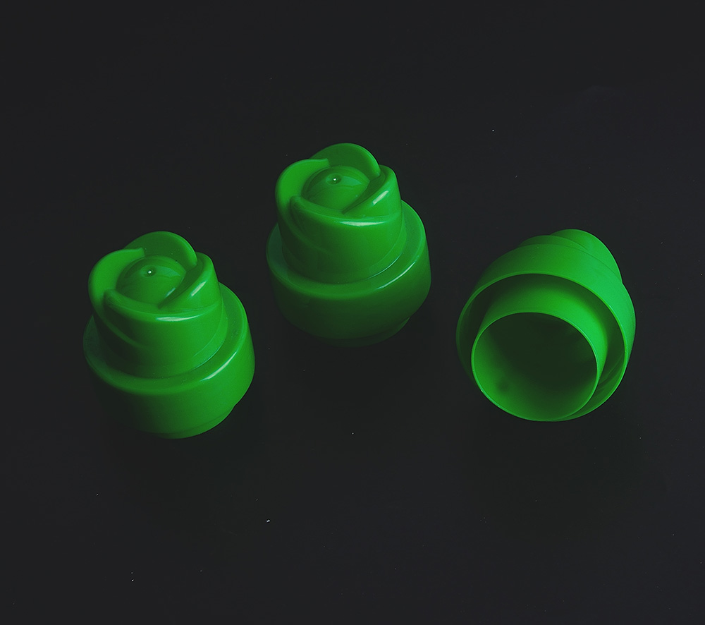 How Shuanghao Molds Ensure Seal Integrity and Opening Torque in the Lightweight Cap Era