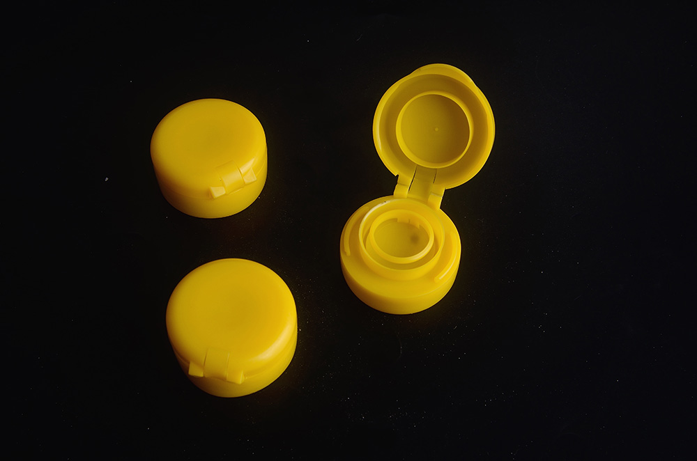 Flip-Top Cap Molds: Engineering for Millions of Reliable Closures