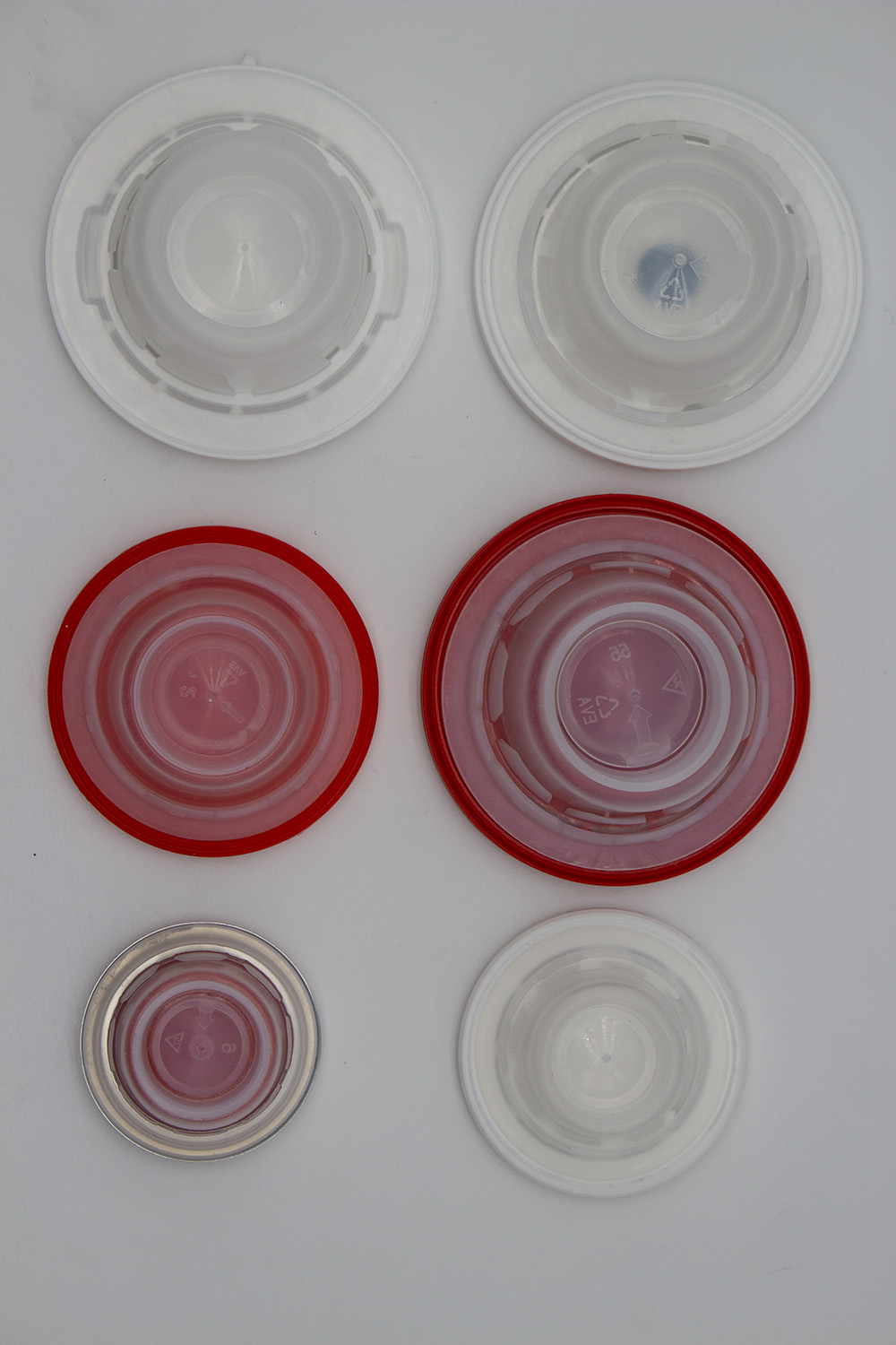 Shuanghao's Guide to Cap Mold Steel Selection