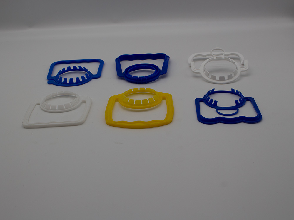 How to Choose the Right Bottle Cap Mold for Your Production Capacity and Cap Type